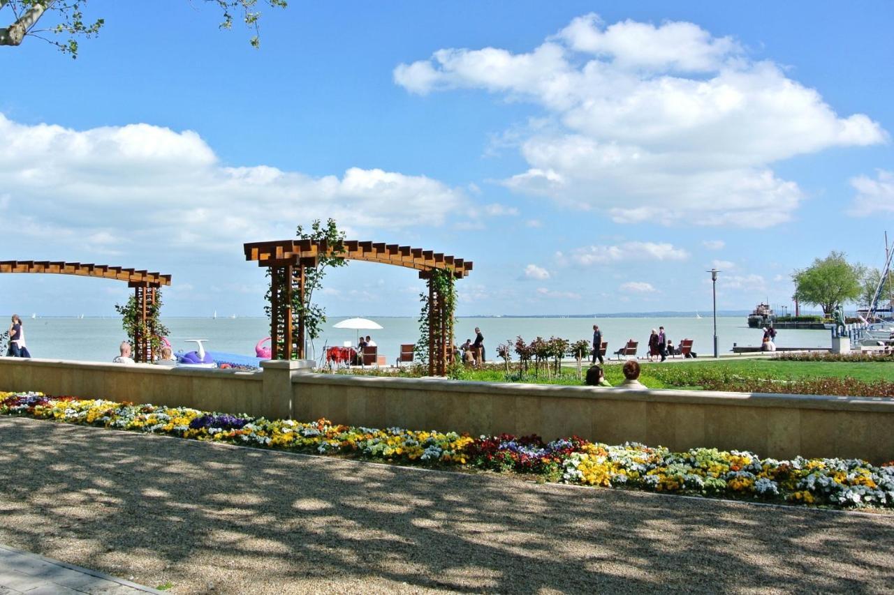Strand Apartman Balatonfüred Exterior foto